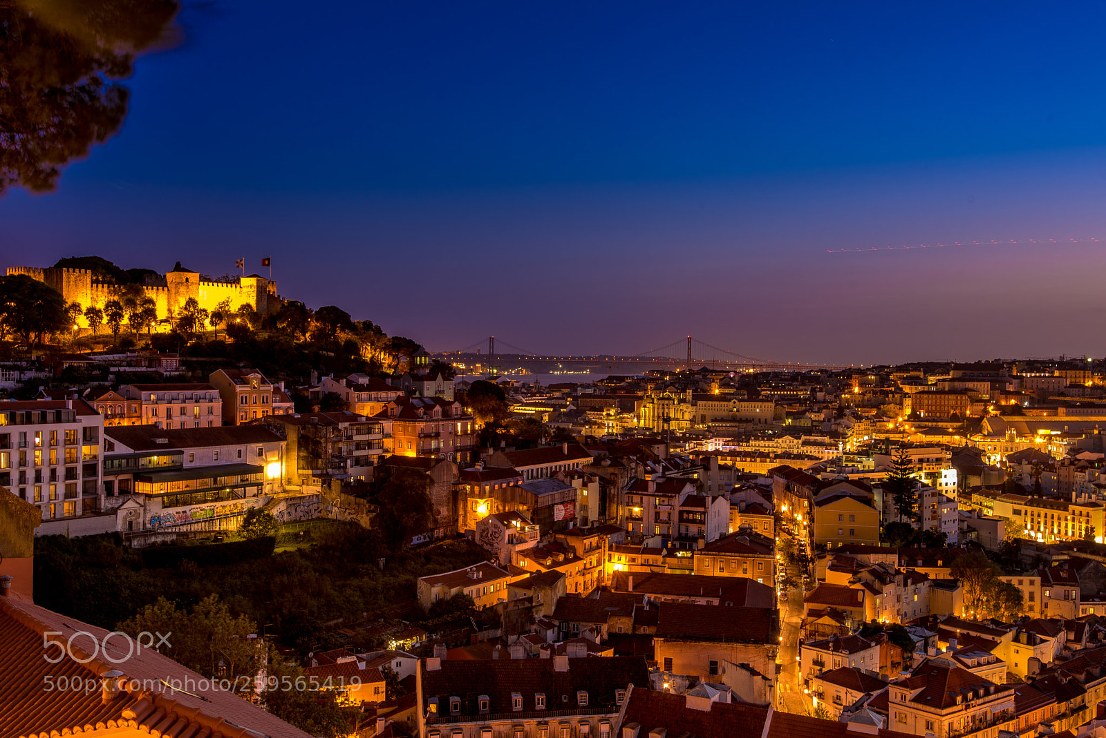 Nikon D750 sample photo. Sunset in a miradouro photography