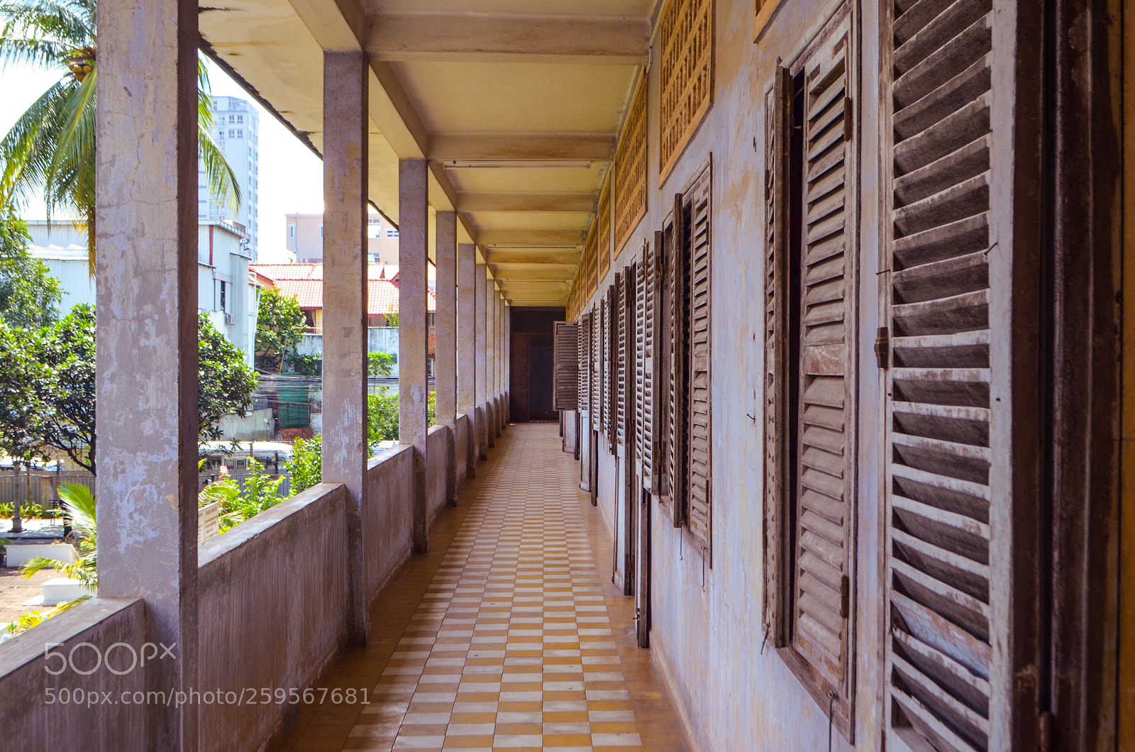 Nikon D5100 sample photo. Prison corridor photography