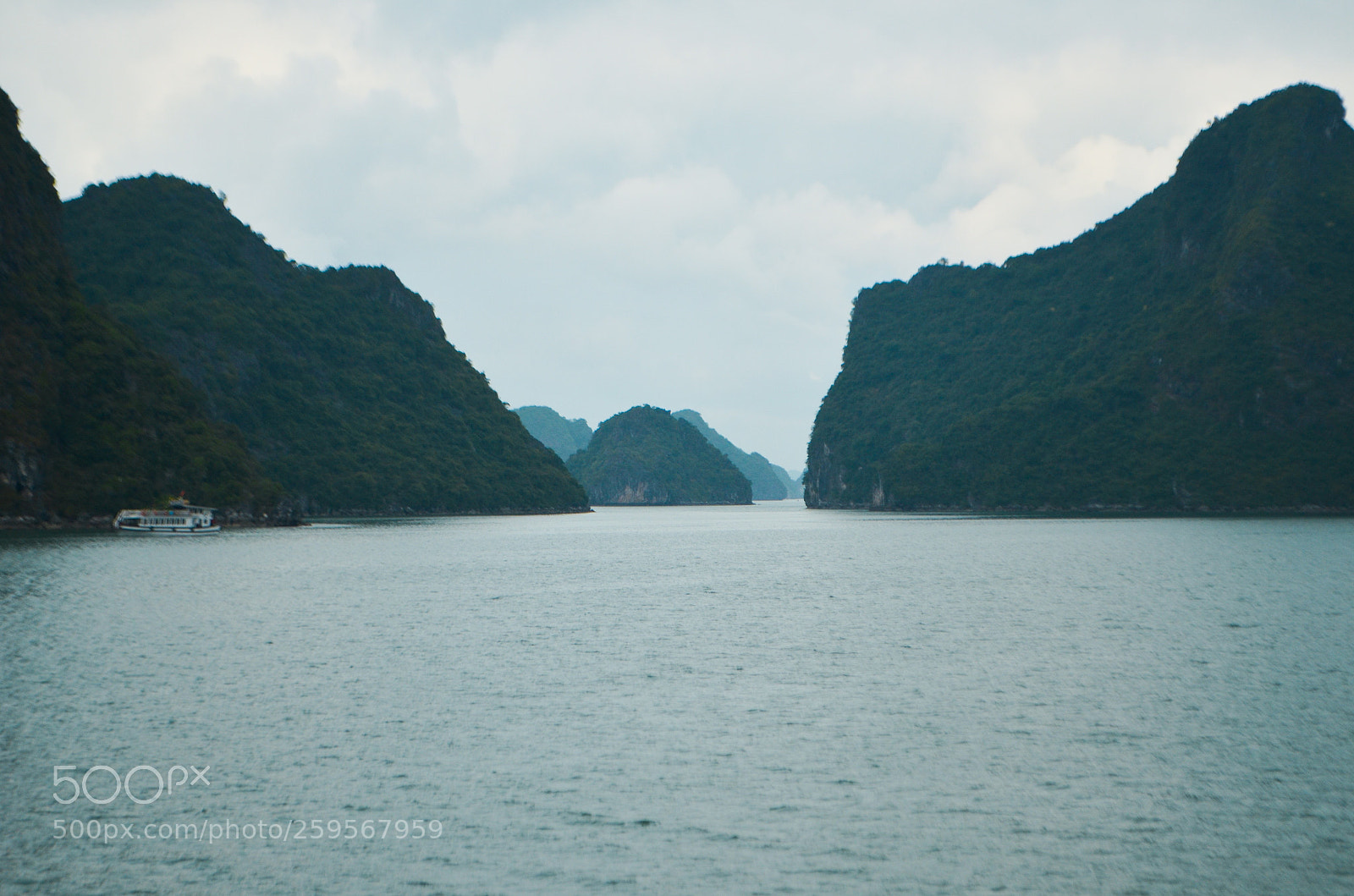 Nikon D5100 sample photo. Halong bay 3 photography