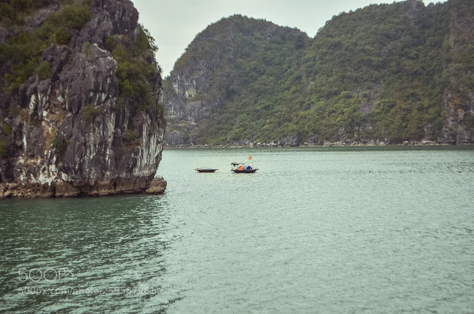 Nikon D5100 sample photo. Halong bay 4 photography