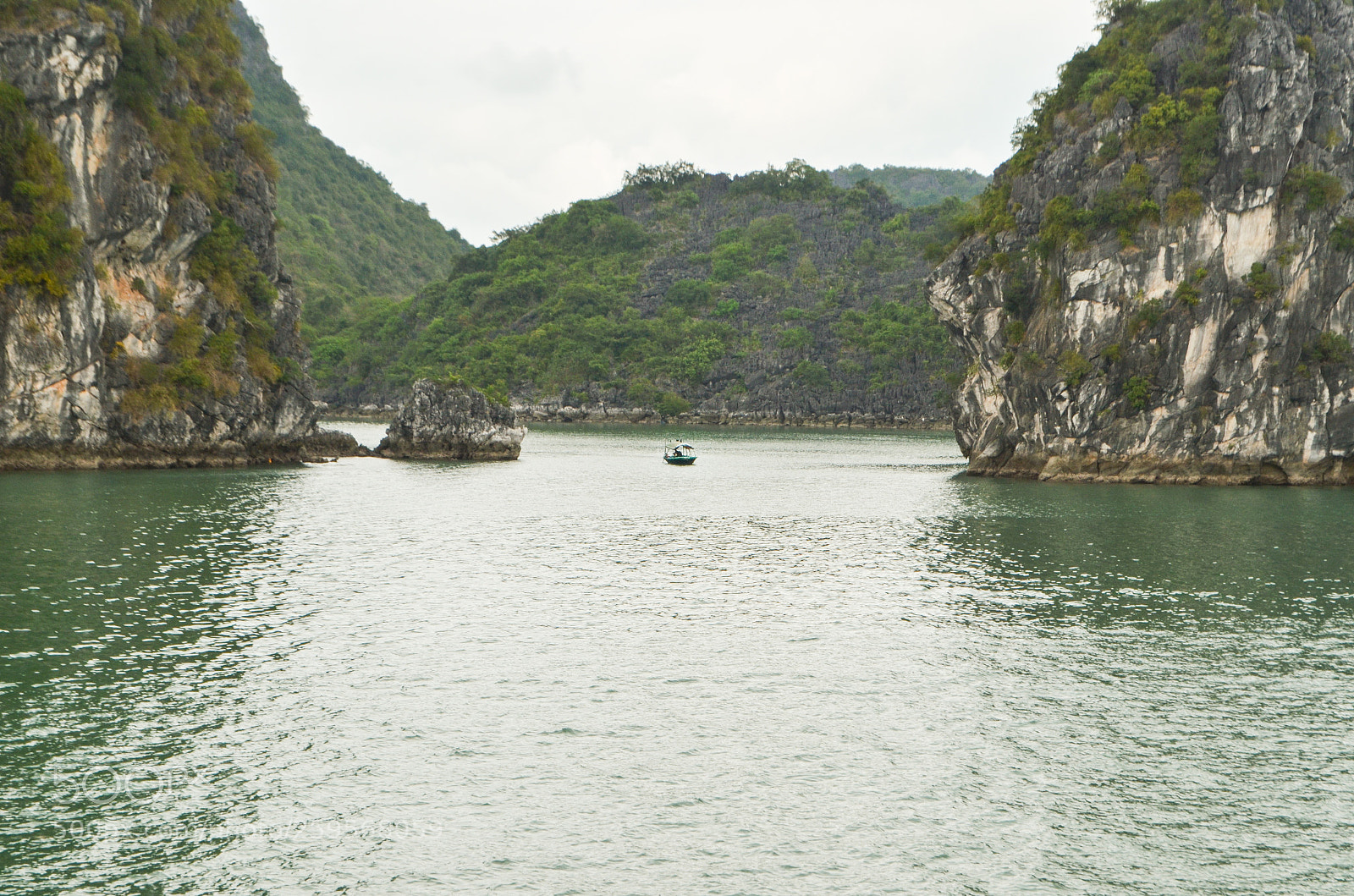 Nikon D5100 sample photo. Halong bay 9 photography