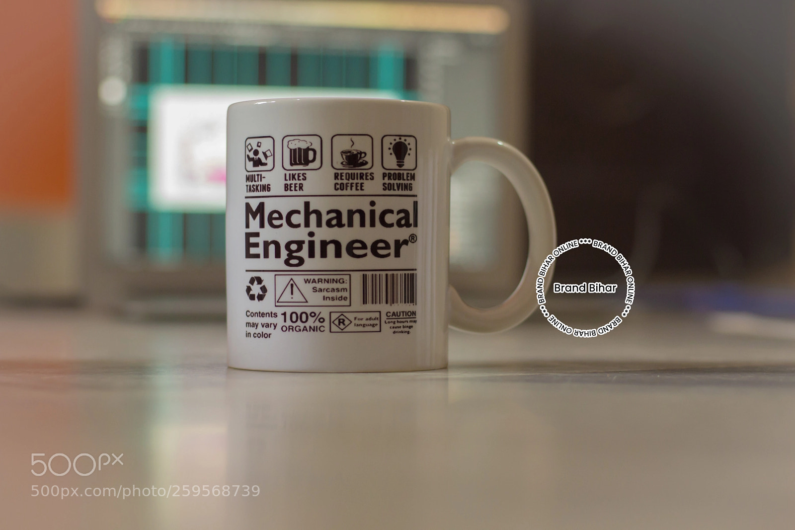 Canon EOS 700D (EOS Rebel T5i / EOS Kiss X7i) sample photo. Mechanical engineer coffee mug photography