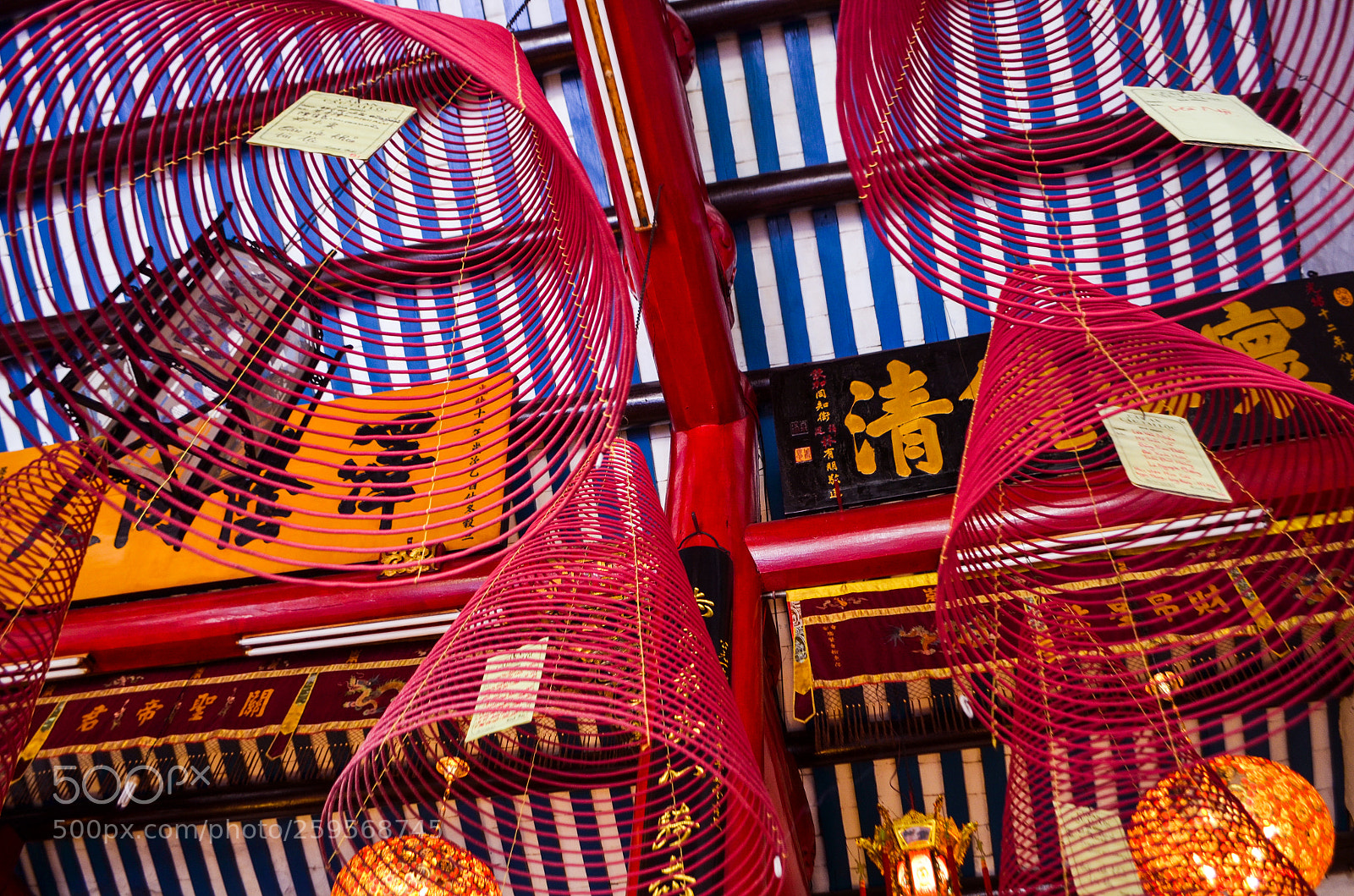 Nikon D5100 sample photo. Incense prayers photography
