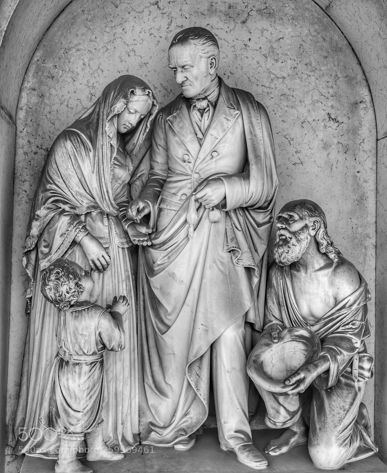 Canon EOS 6D Mark II sample photo. Charity cimitero vantiniano photography
