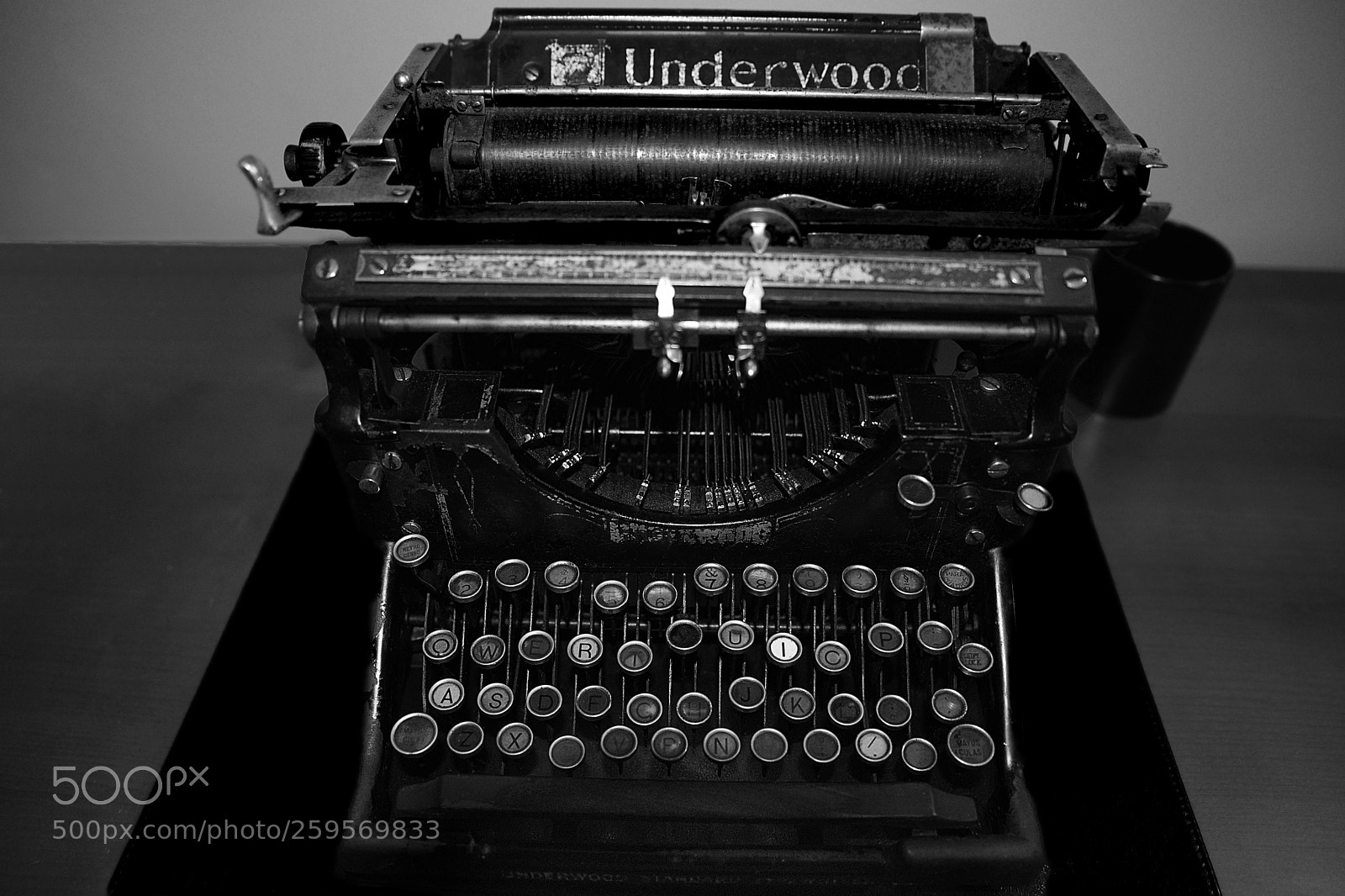 Nikon D750 sample photo. Typewriter photography