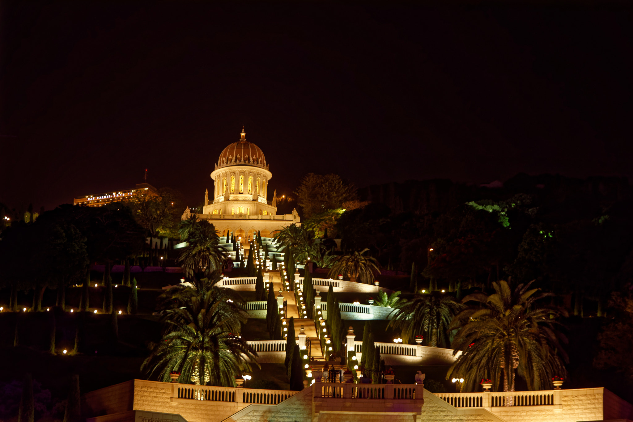 Sigma 17-50mm F2.8 EX DC OS HSM sample photo. Bahai garden, haifa photography