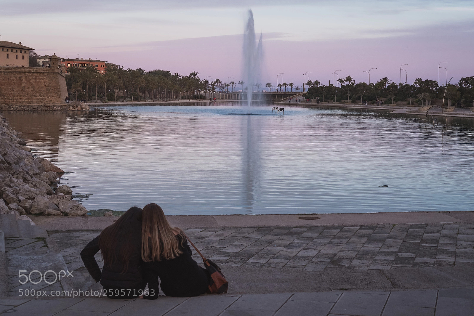 Fujifilm X-T2 sample photo. Sunset friendship photography