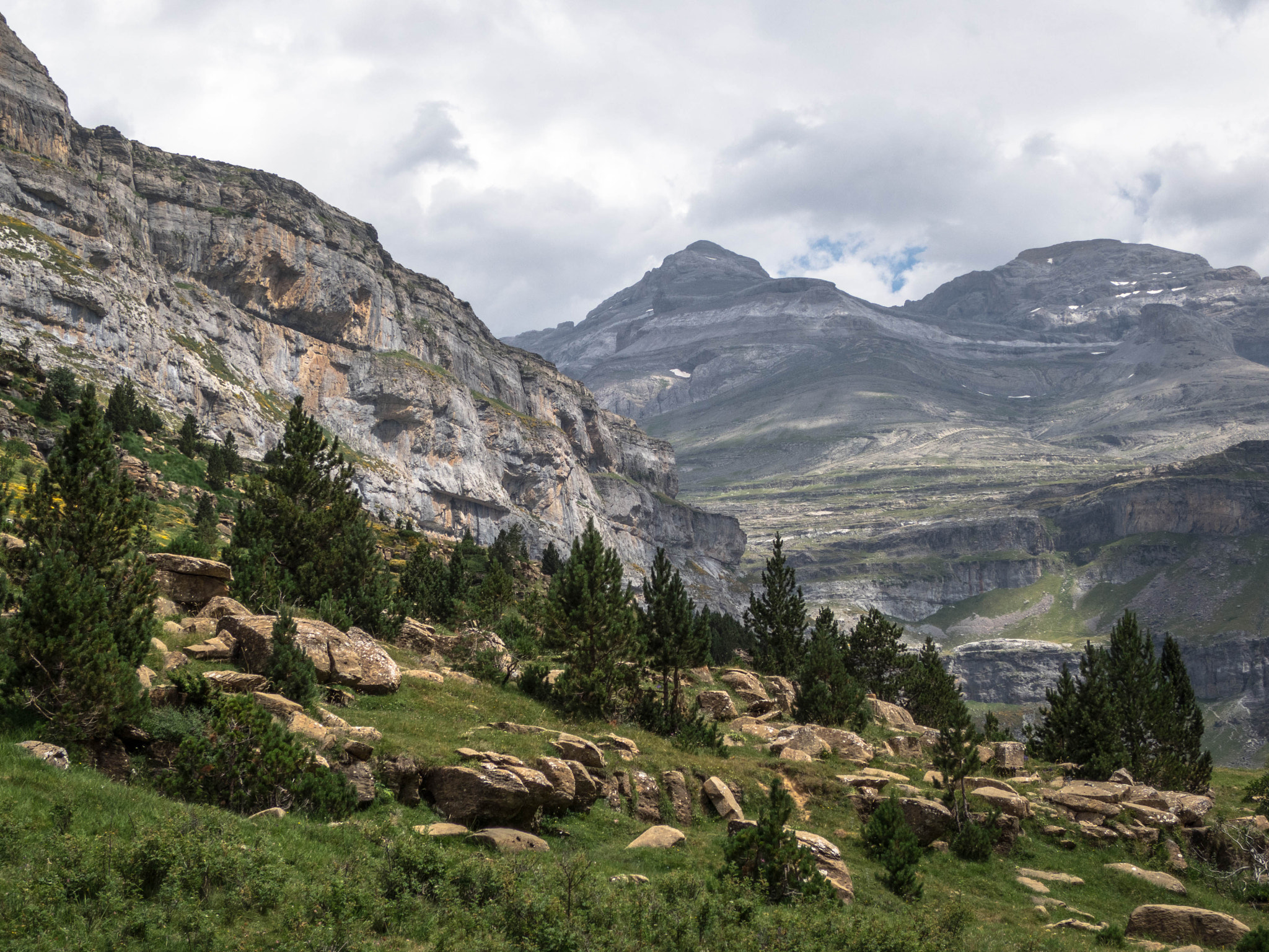 Canon PowerShot S120 sample photo. Monte perdido, parque nacional de ordesa photography