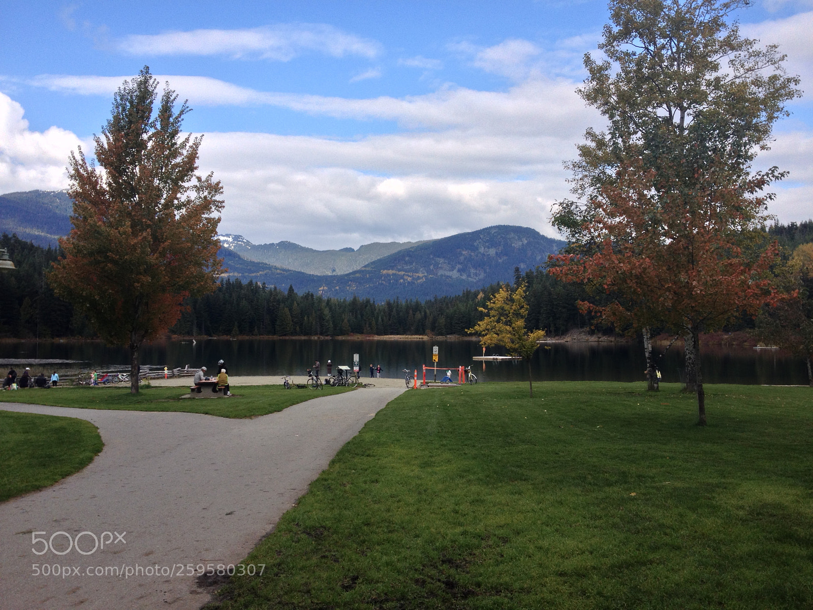 Apple iPhone 4S sample photo. Img photography