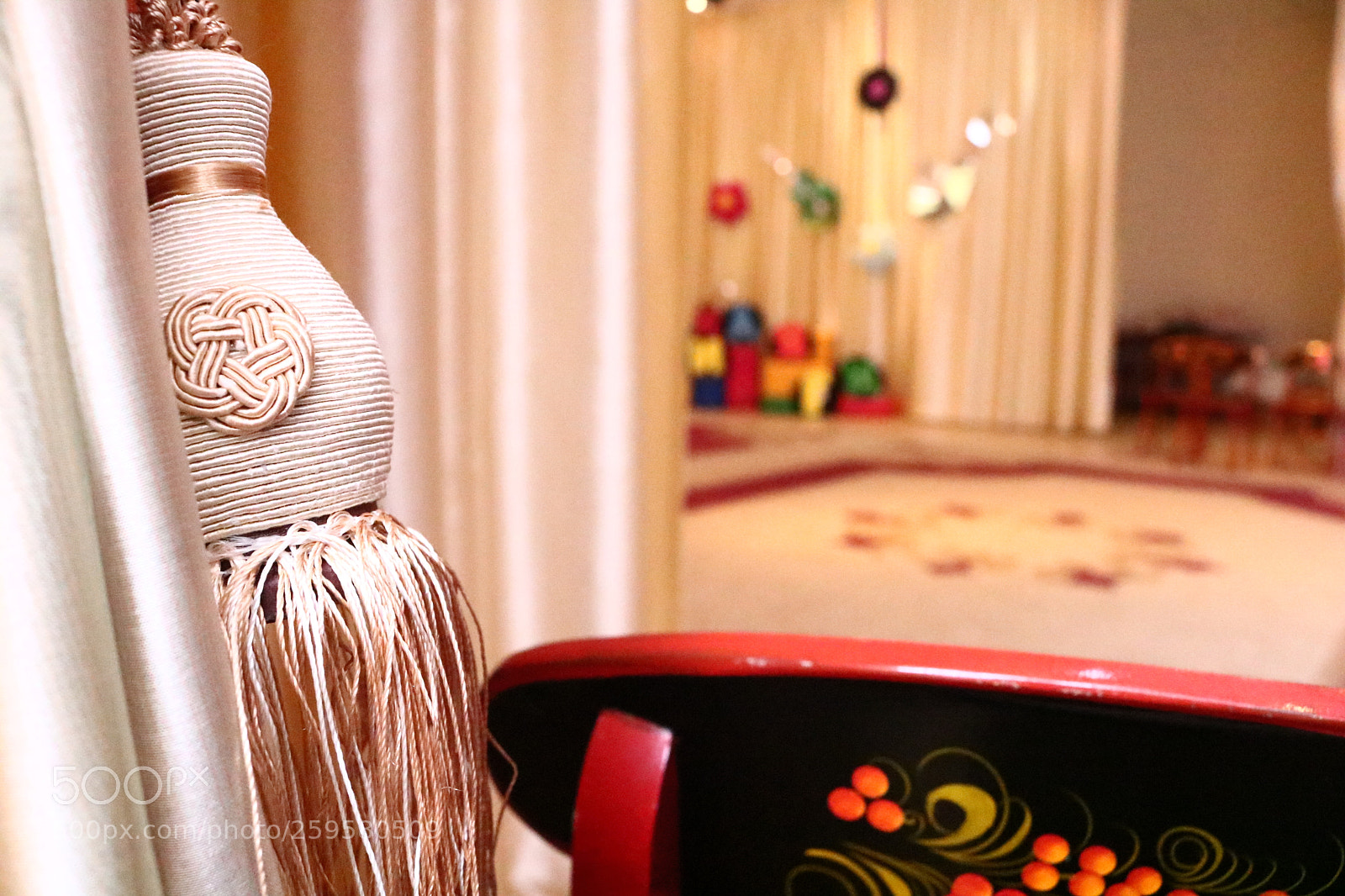 Canon EOS 750D (EOS Rebel T6i / EOS Kiss X8i) sample photo. Beautiful pompon on curtains photography