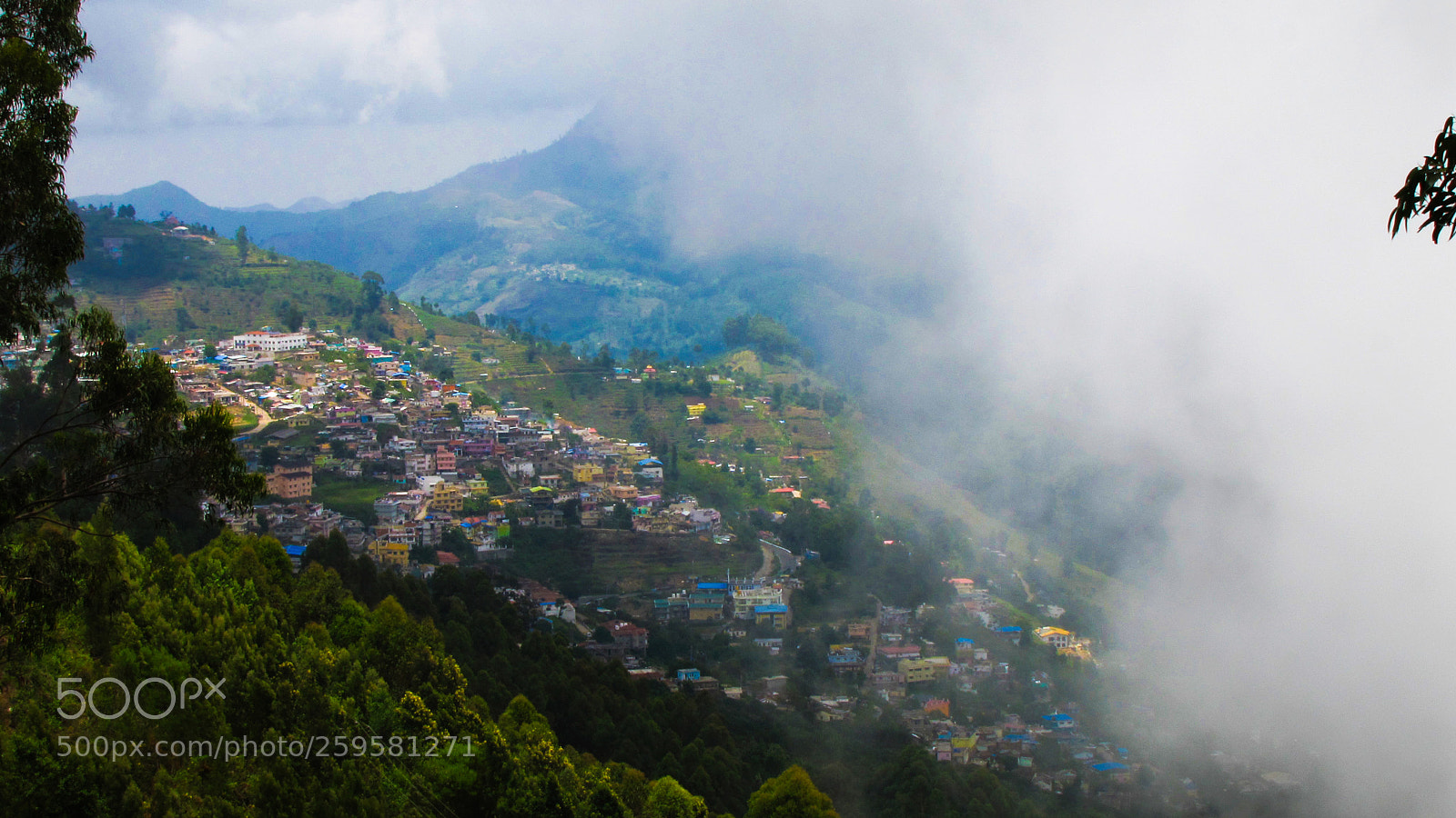 Canon PowerShot SX20 IS sample photo. Misty view of kodaikanal photography