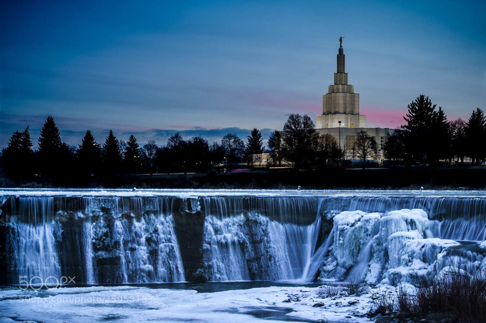 Nikon D5500 sample photo. Temple above the frozen photography