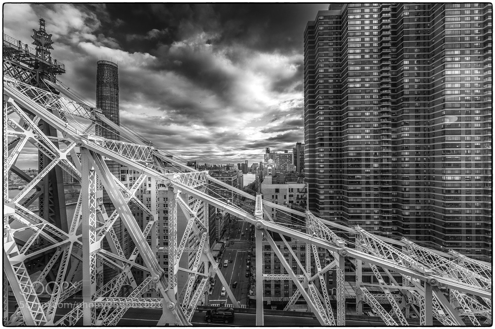 Canon EOS 6D Mark II sample photo. Manhattan in black and photography