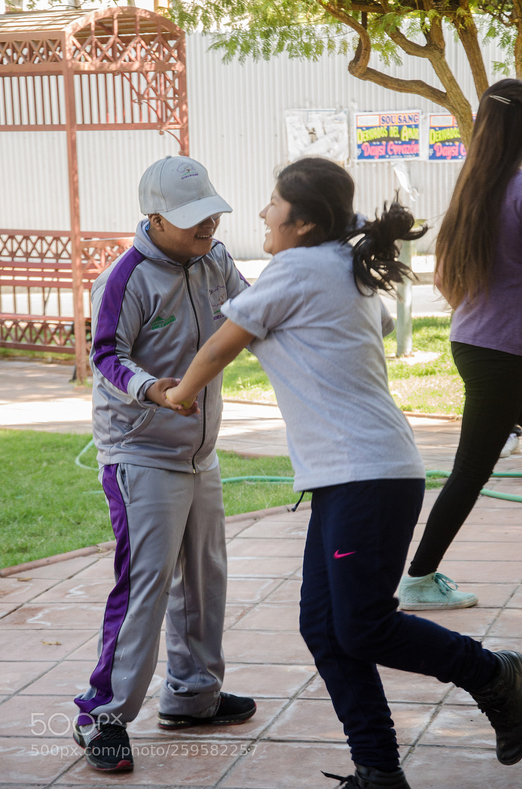 Nikon D5100 sample photo. Having fun photography