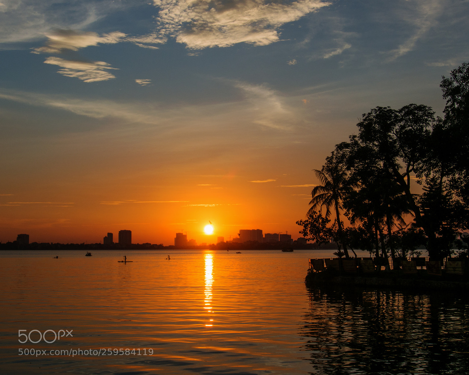 Olympus OM-D E-M5 sample photo. Sunset at west lake photography
