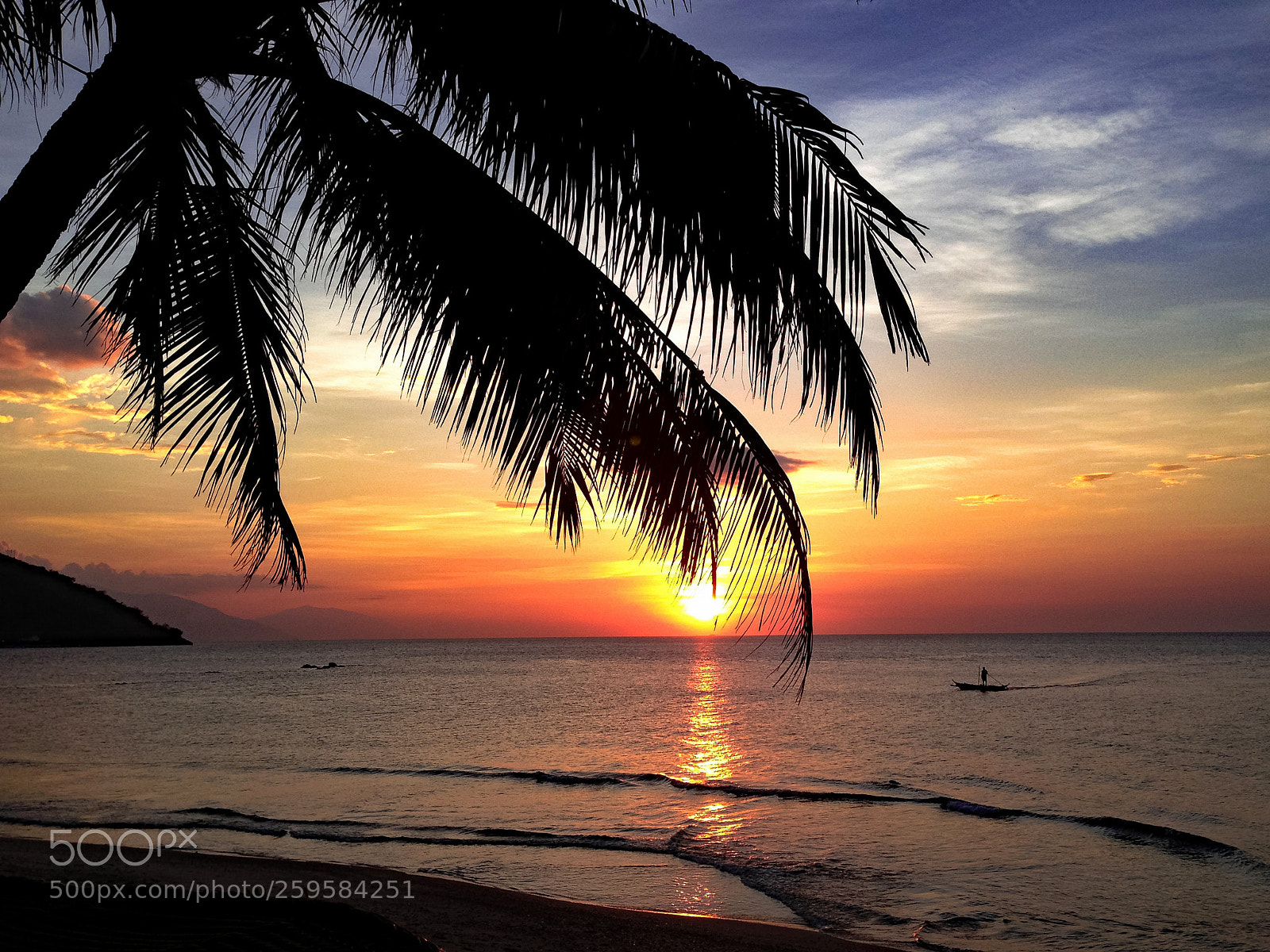 Apple iPhone 5 sample photo. Puerto g sunset, philippines photography