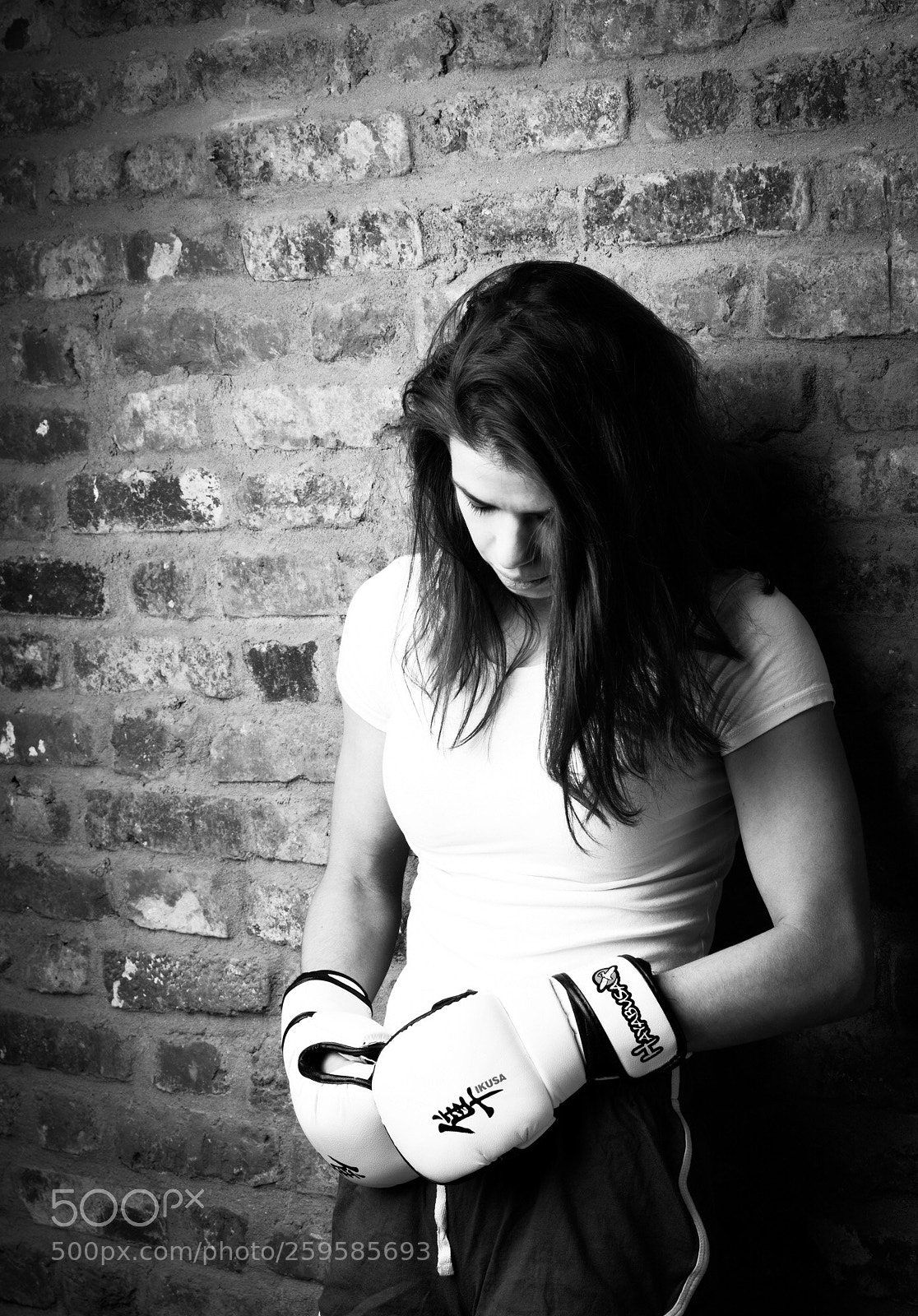 Canon EOS 6D Mark II sample photo. Girl fighter photography