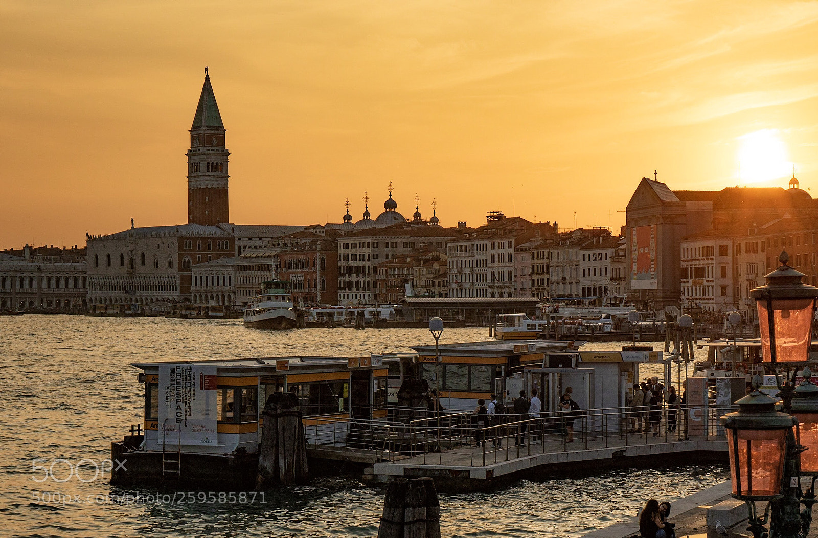 Canon EOS 7D Mark II sample photo. Sunset in venice photography