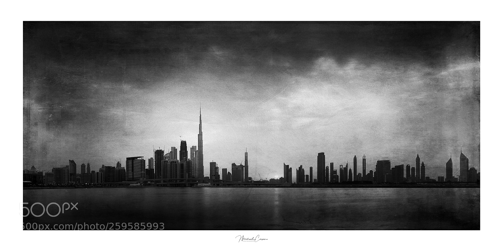 Canon EOS 5D Mark IV sample photo. Dubai skyline silhouette photography