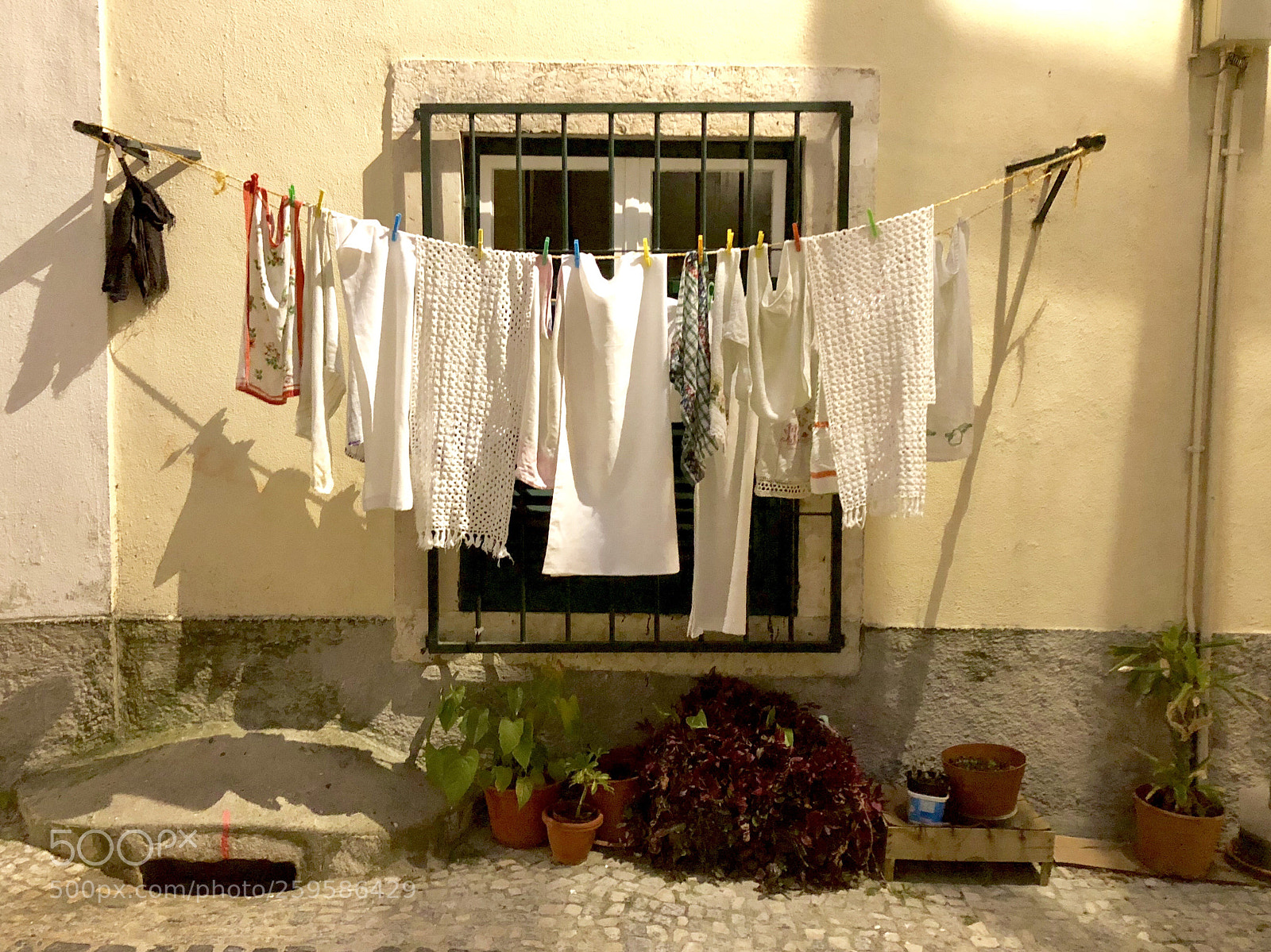 Apple iPhone 8 sample photo. Alfama, lisboa (2) photography