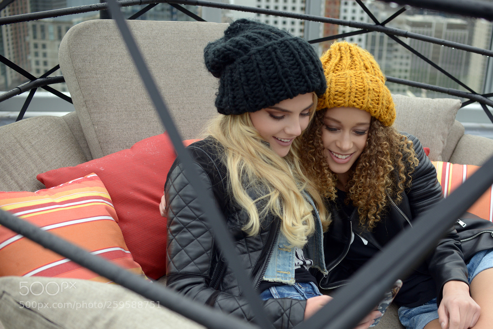 Nikon D800 sample photo. Highrise fashion - girls photography