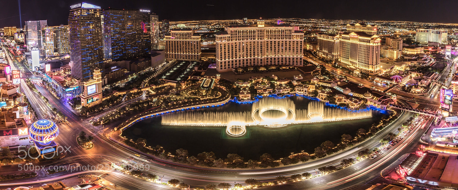 Canon EOS 5DS R sample photo. Las vegas strip photography
