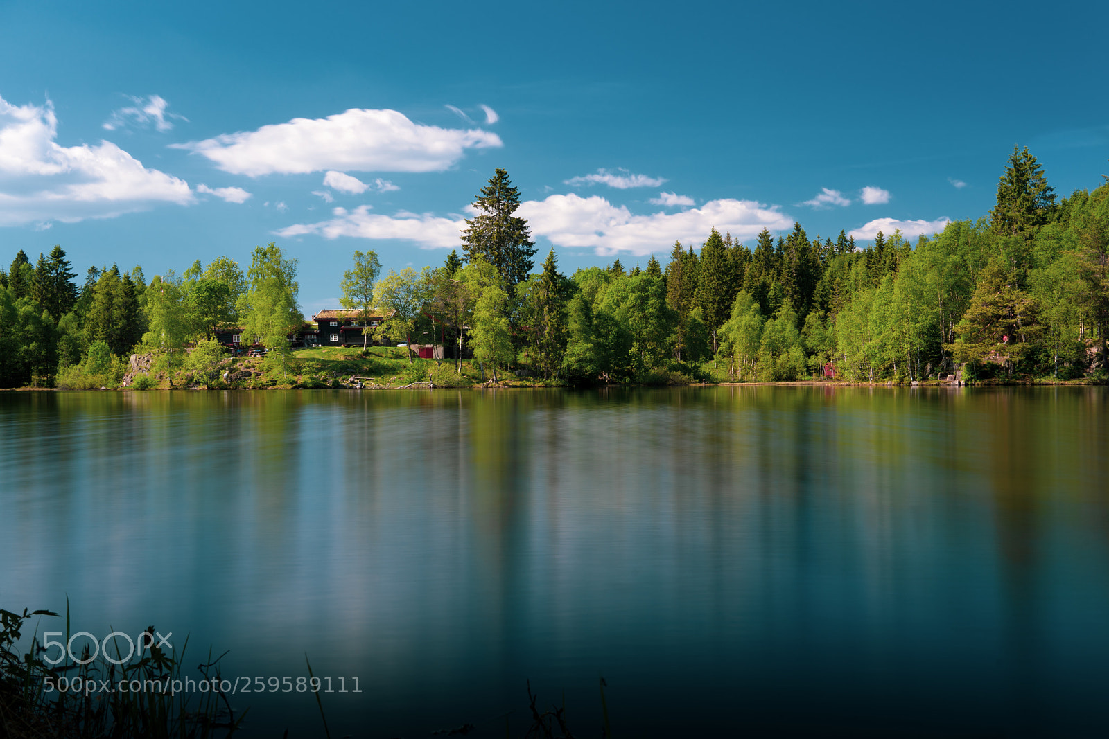 Sony a7R III sample photo. Cabin by the lake photography