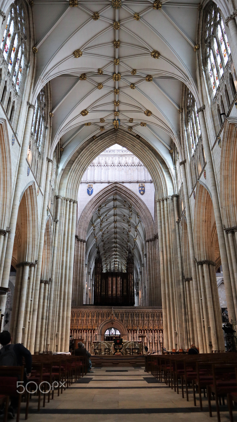 Canon EOS M50 (EOS Kiss M) sample photo. Cathedral aisle york. photography