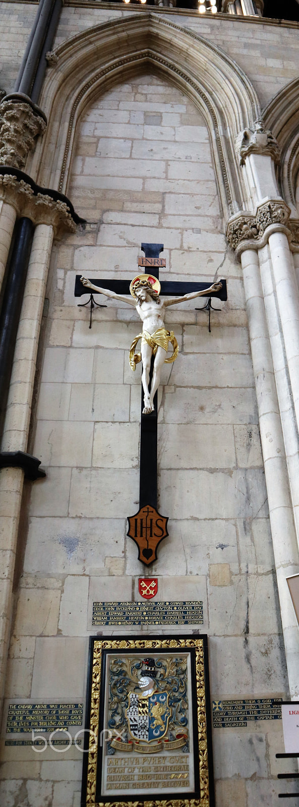 Canon EOS M50 (EOS Kiss M) sample photo. Cross of york. photography