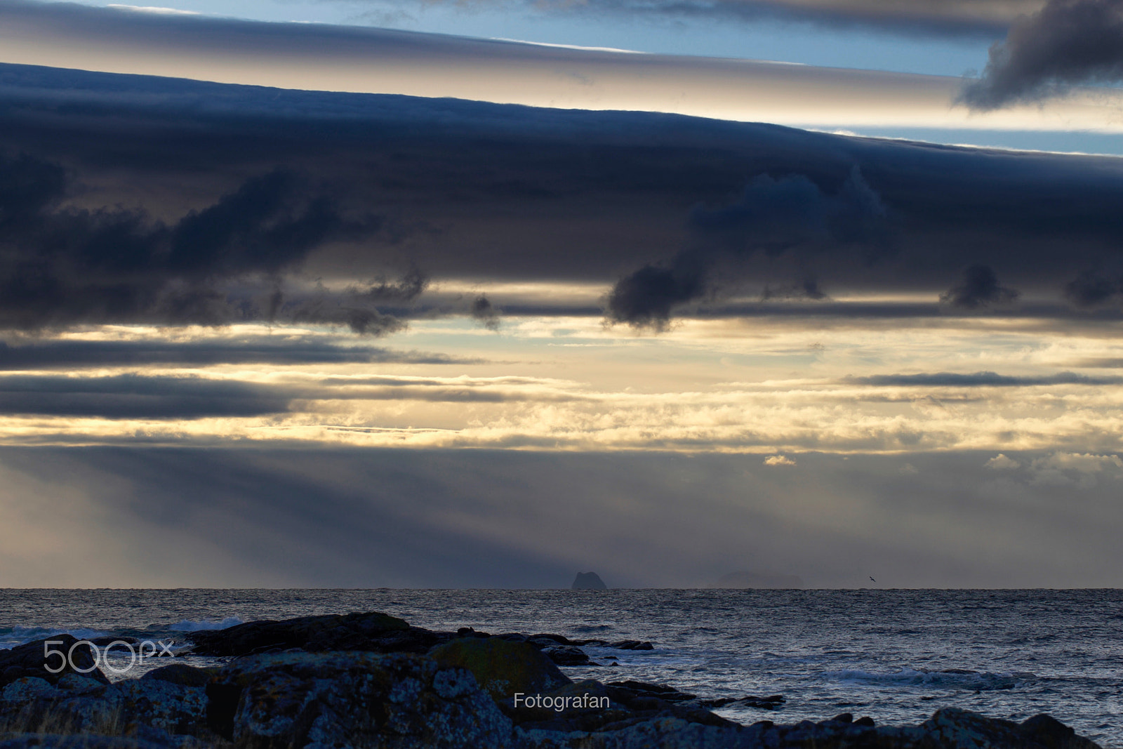 Canon EOS-1D Mark III sample photo. Røstlandet view from værøya photography