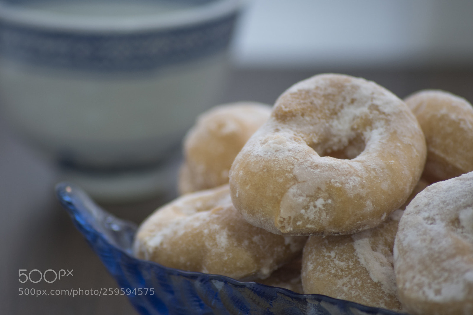 Nikon D5500 sample photo. Spanish thread photography
