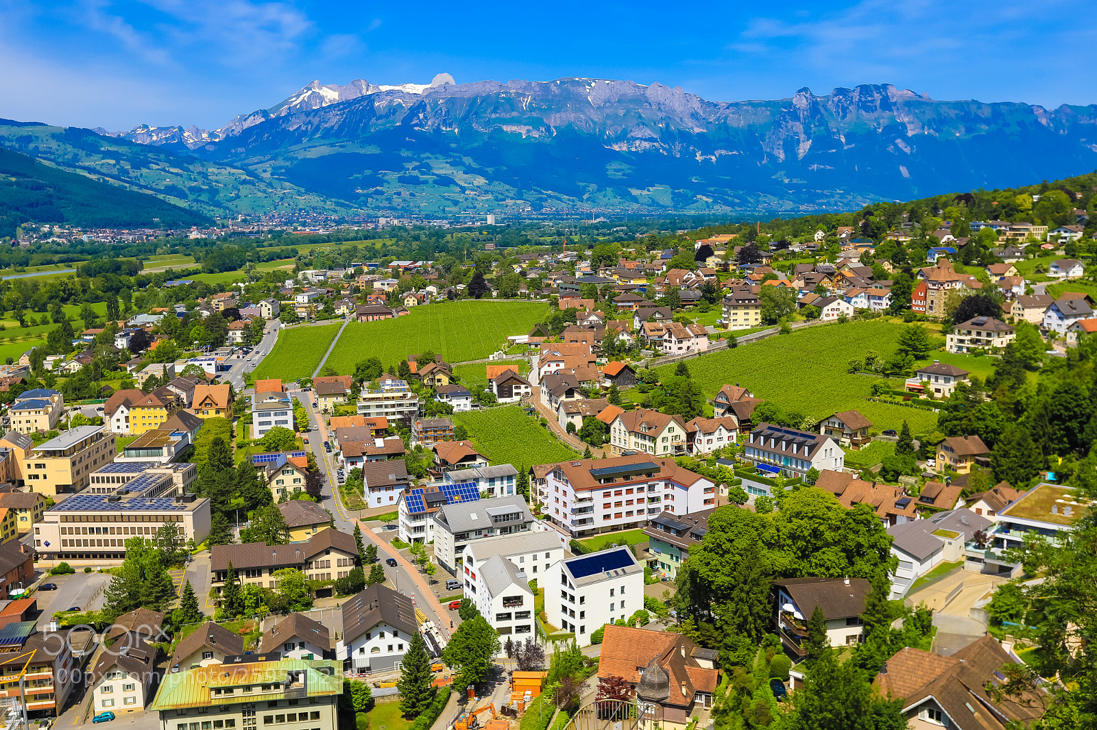 Canon EOS 5D Mark IV sample photo. Vaduz photography