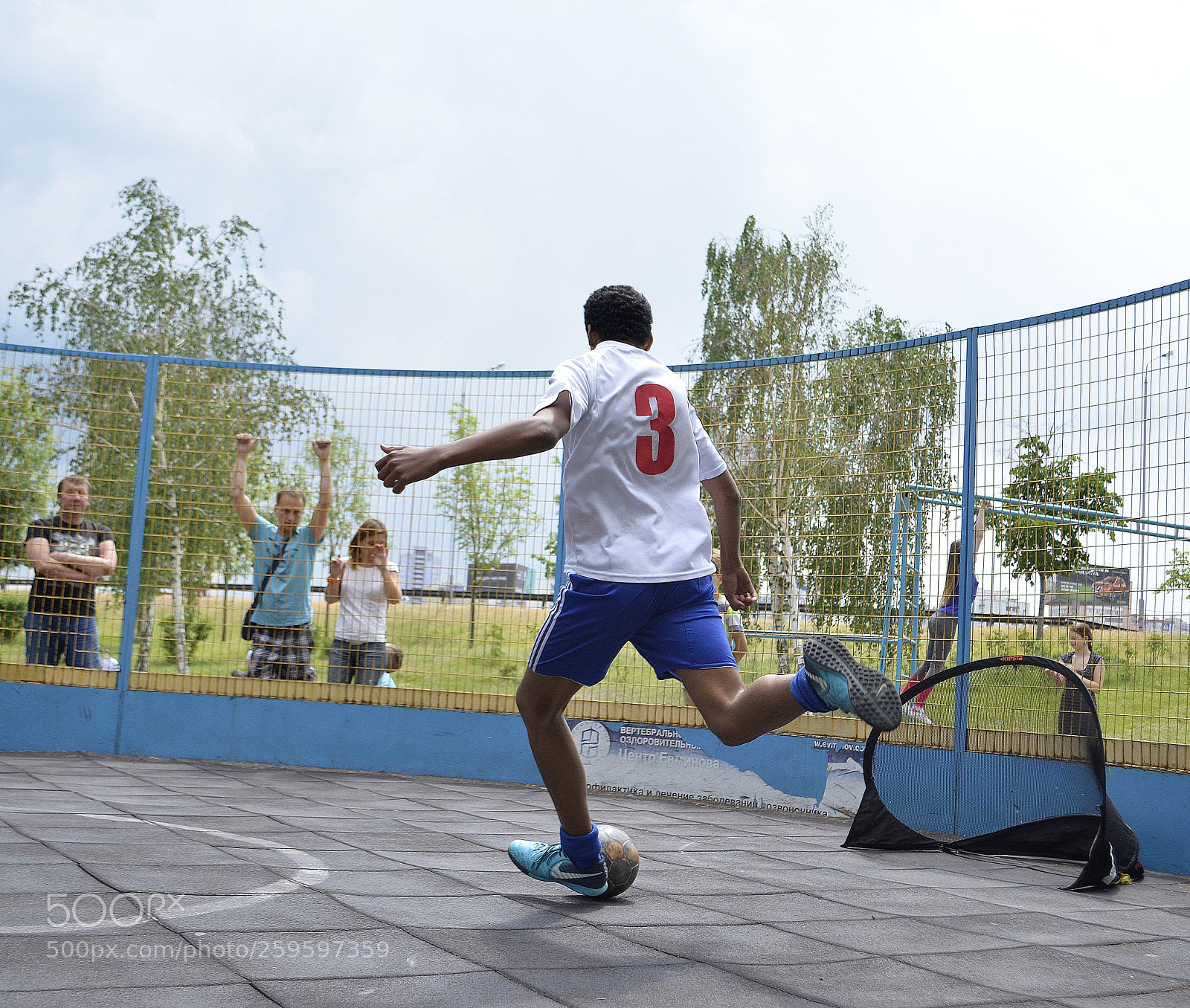 Nikon D5100 sample photo. Street football photography