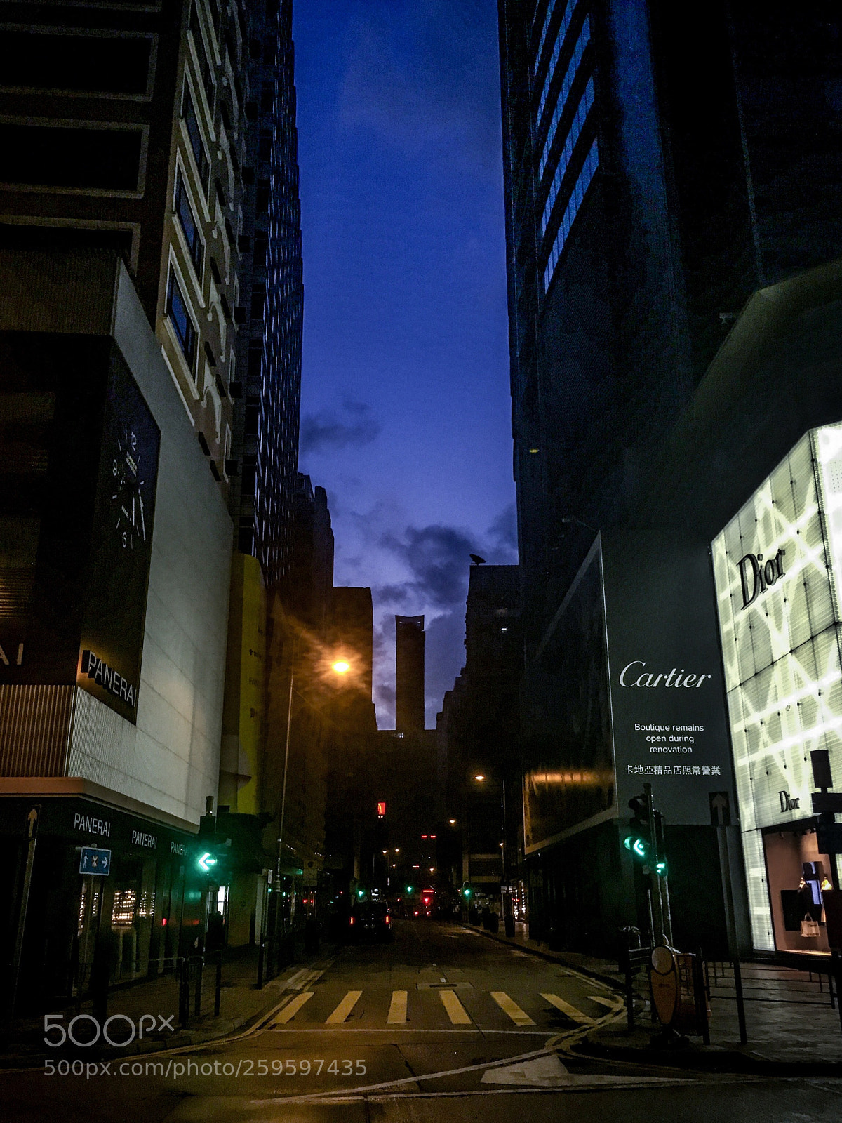 Apple iPhone 6 sample photo. City’s night photography