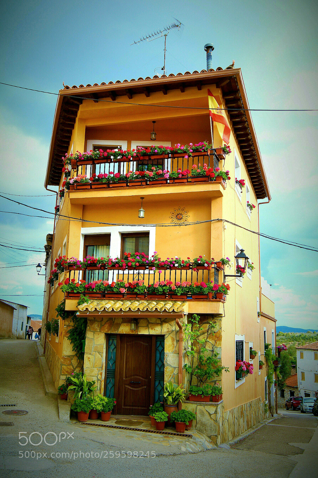 Canon EOS 700D (EOS Rebel T5i / EOS Kiss X7i) sample photo. Una de las casas photography