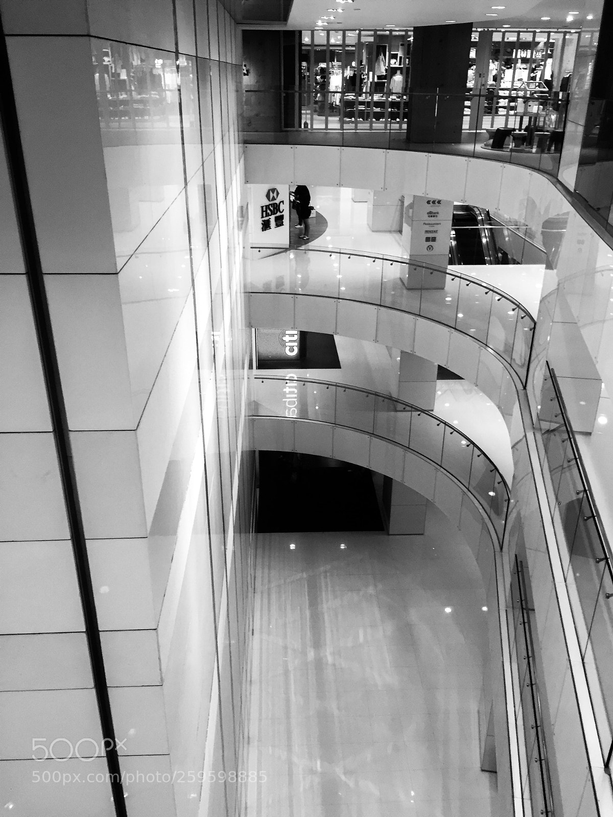 Apple iPhone 6 sample photo. The arcade photography
