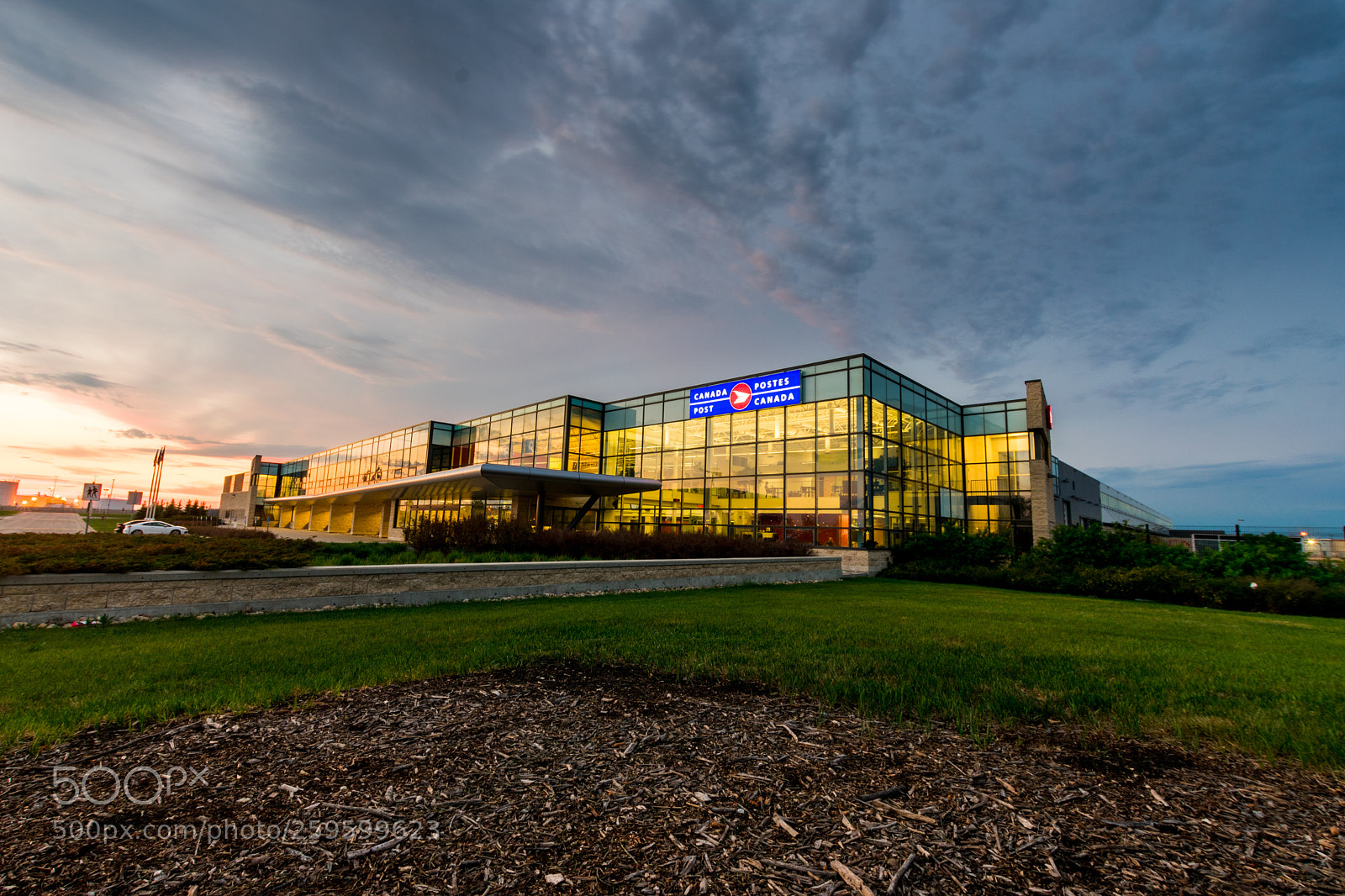 Nikon D3400 sample photo. Winnipeg canadapost building photography