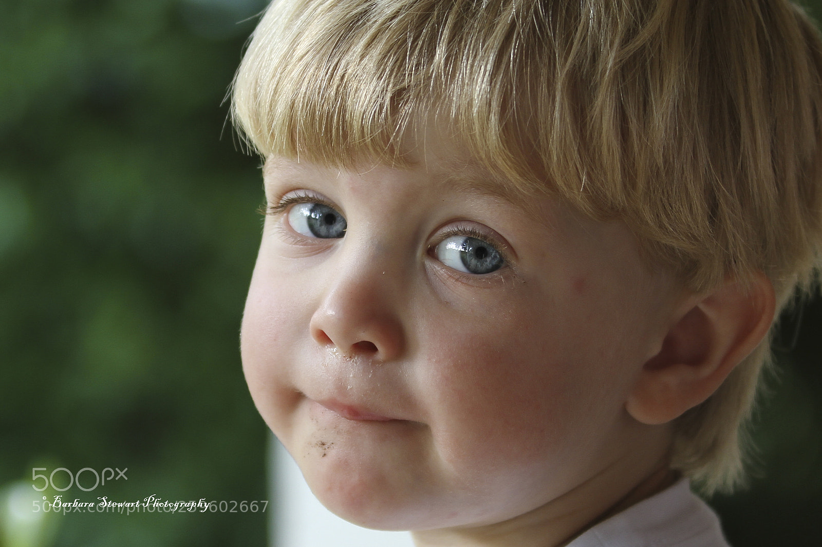 Canon EOS 7D sample photo. Looks of spring photography