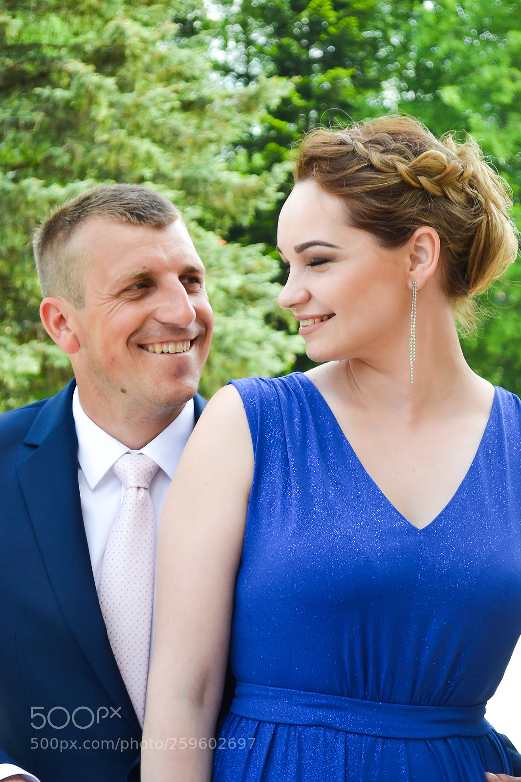 Nikon D3100 sample photo. Love glance photography
