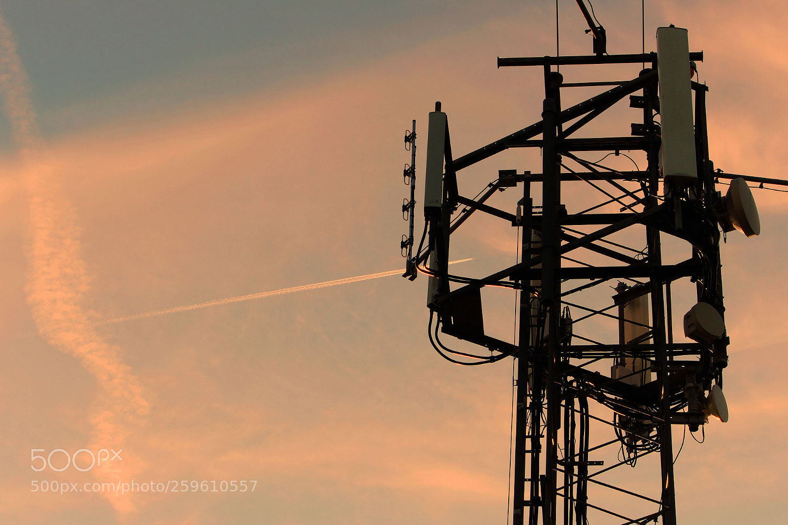 Canon EF-S 55-250mm F4-5.6 IS II sample photo. Skys the limit photography