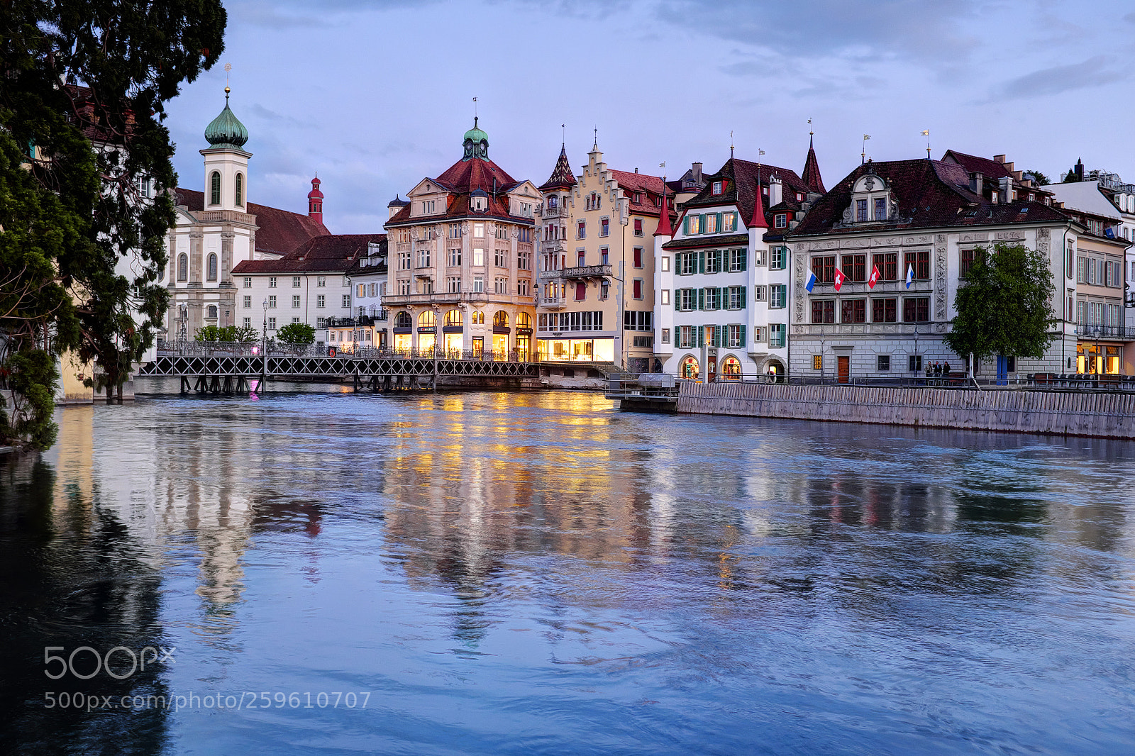 Fujifilm X100T sample photo. River reuss running through photography