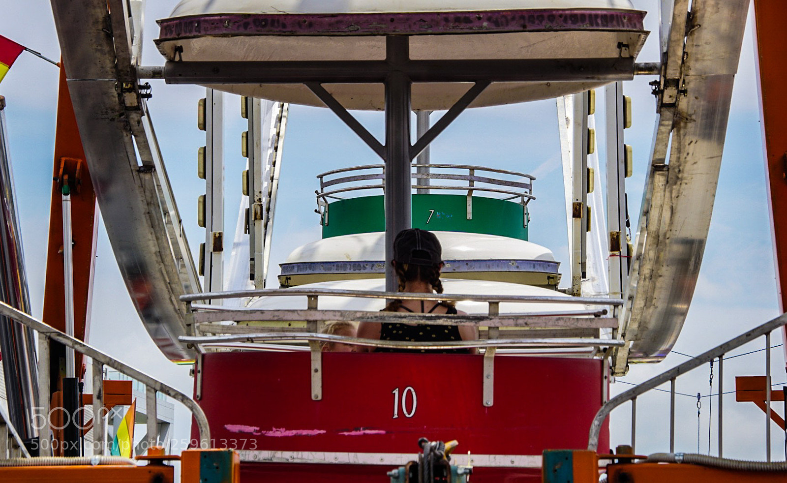 Sony a6000 sample photo. The ferris wheel riders photography