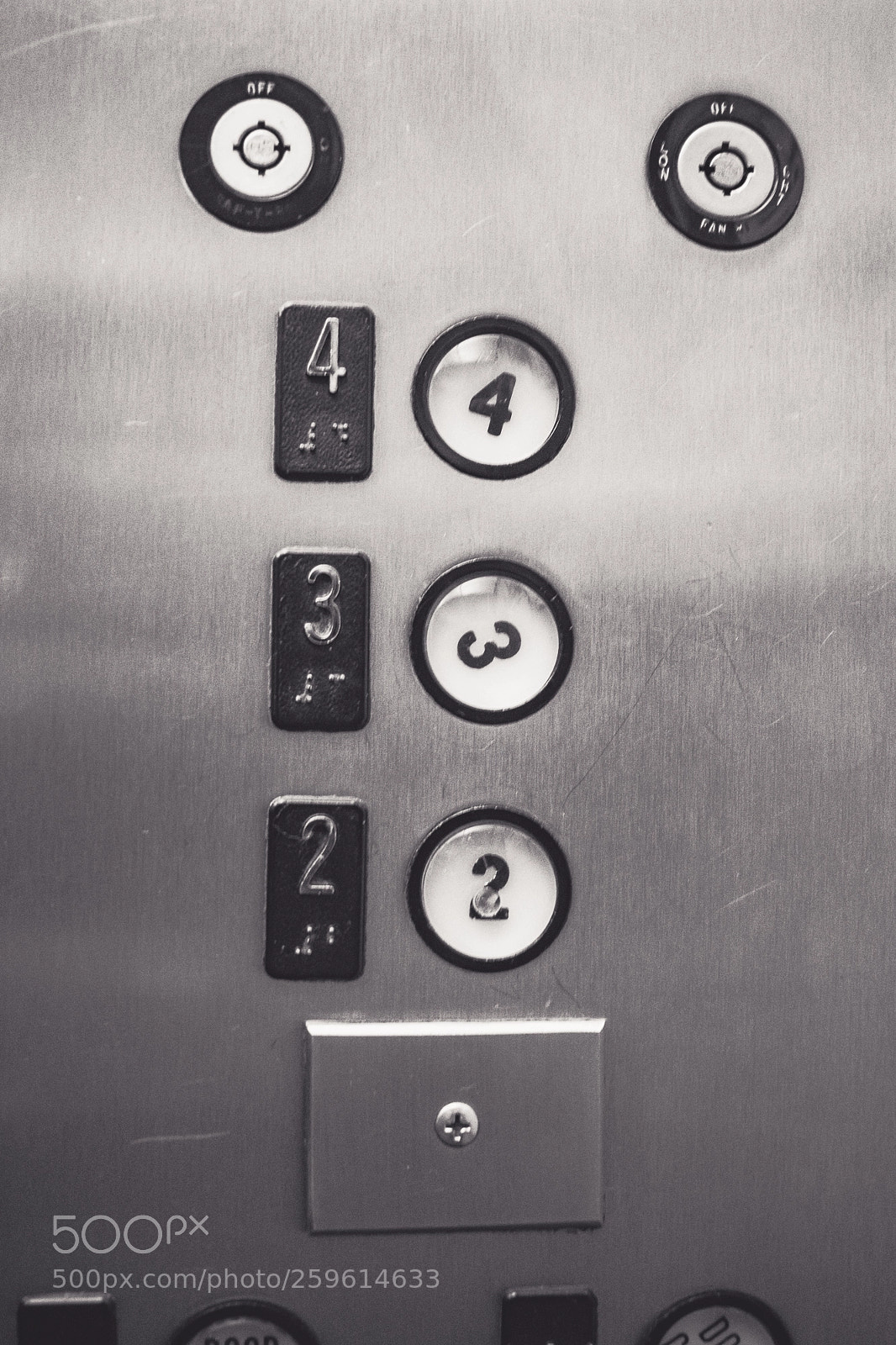 Canon EOS 80D sample photo. Confused elevator. photography