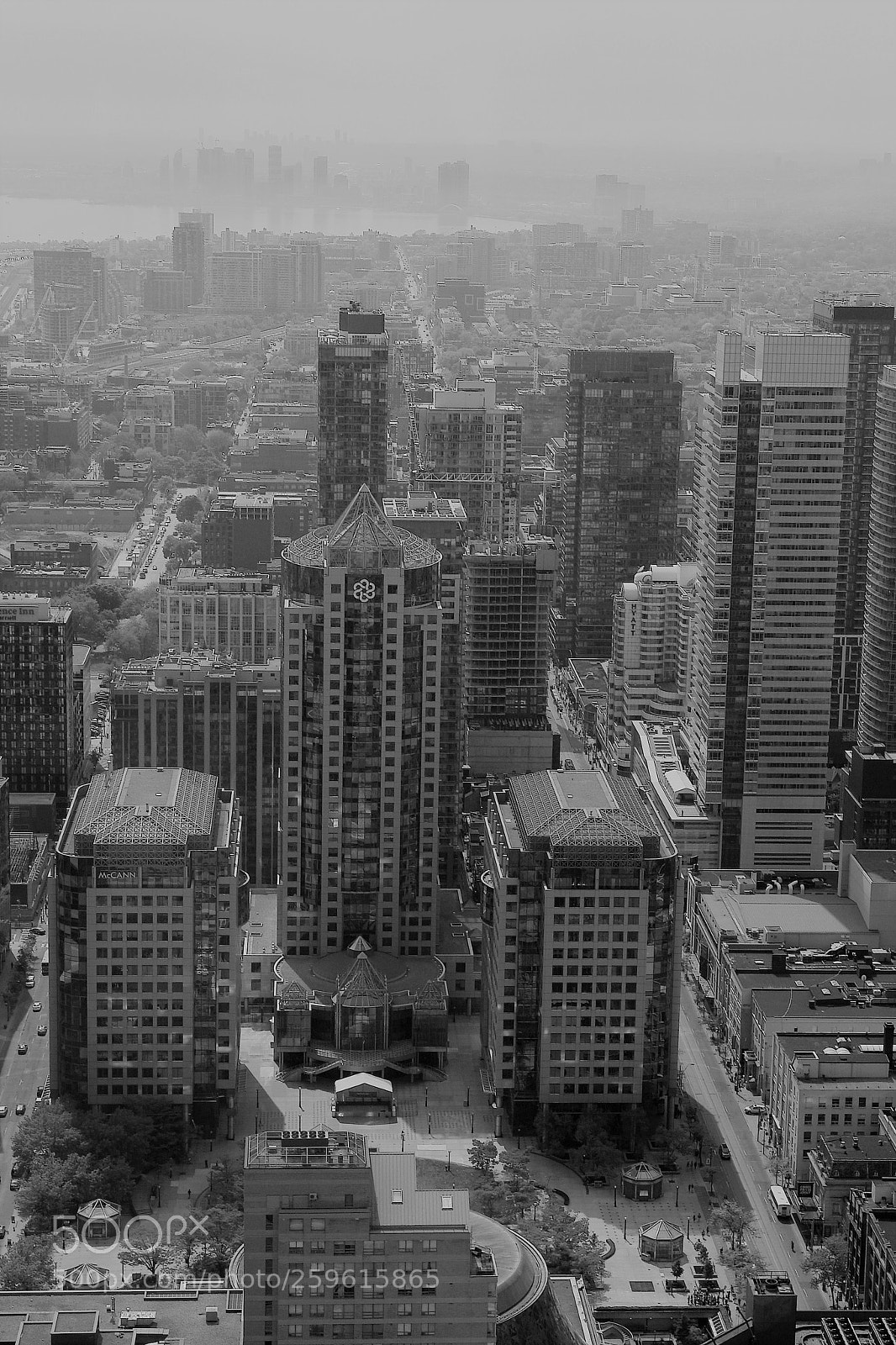 Sony DSC-R1 sample photo. Toronto photography