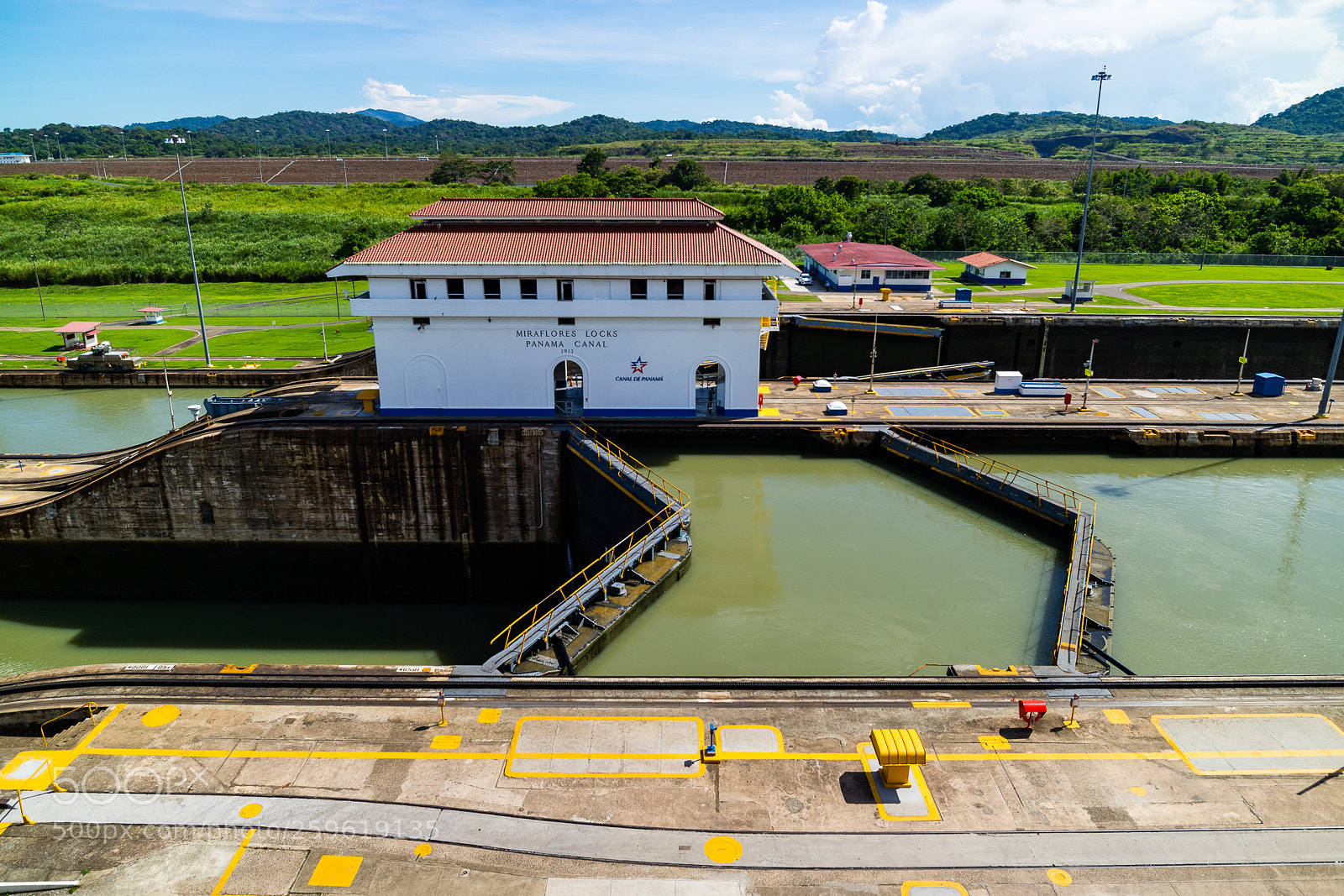 Canon EOS M3 sample photo. Panama canal photography