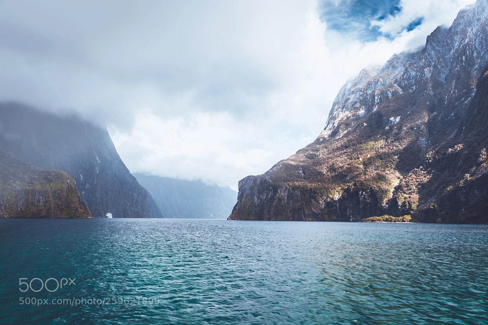 Canon EOS 5D Mark II sample photo. Milford sound photography