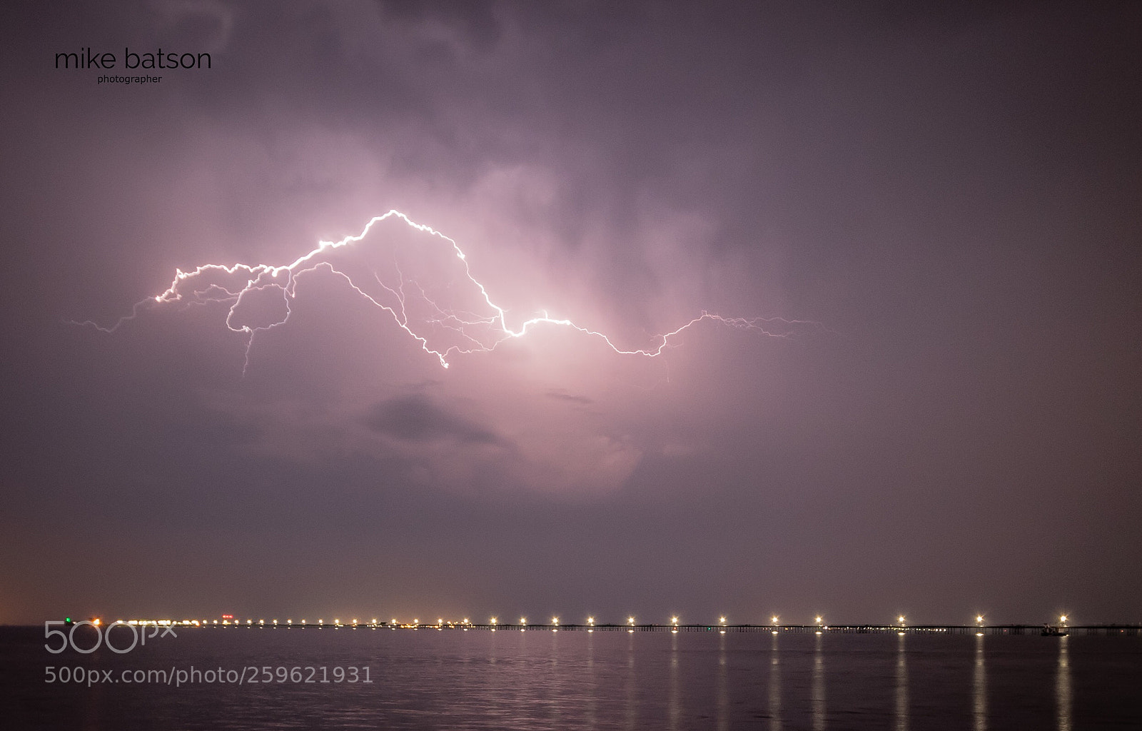 Canon EOS 7D Mark II sample photo. Storm over the thames photography