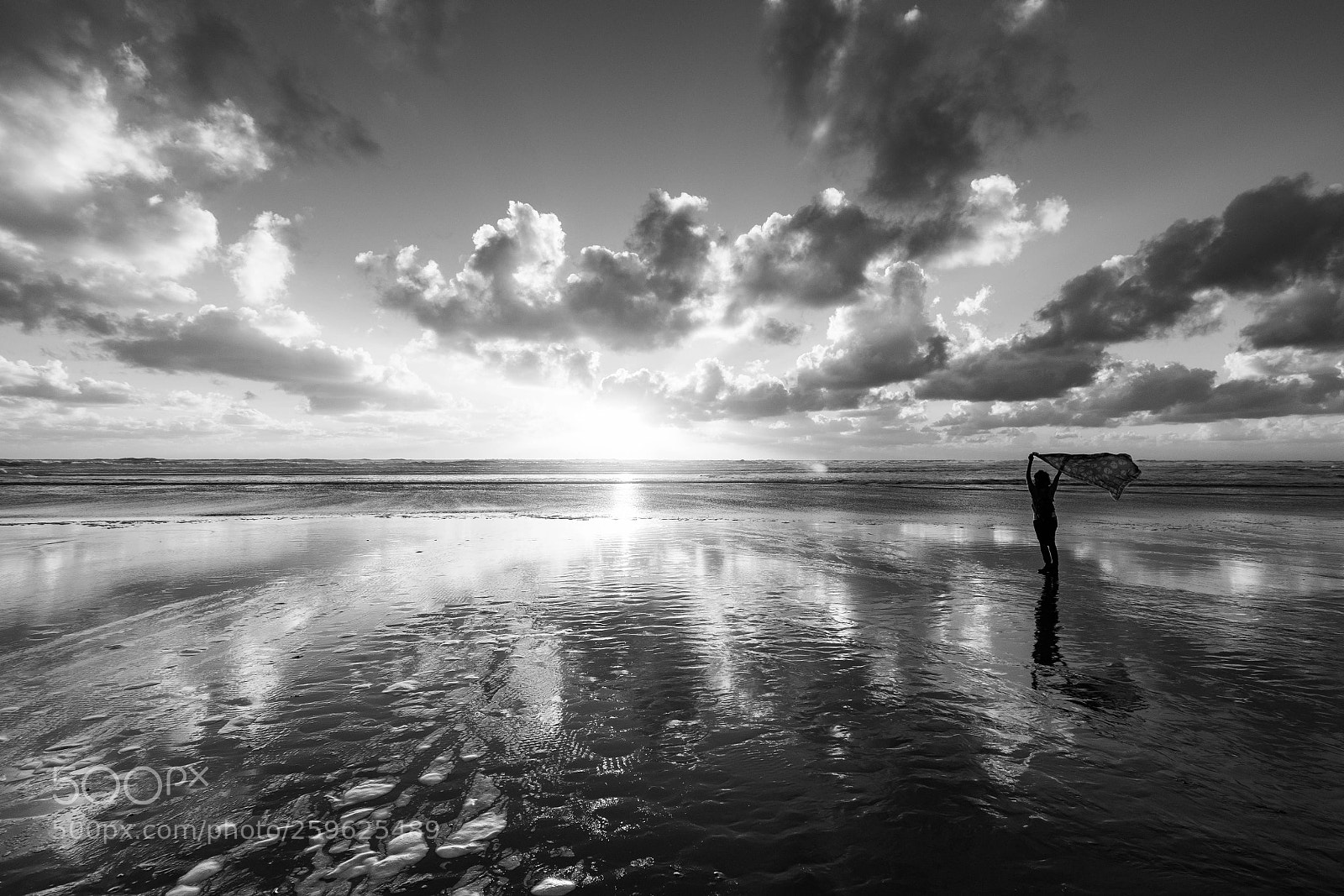 Sony a7R II sample photo. Sunset at piha beach photography