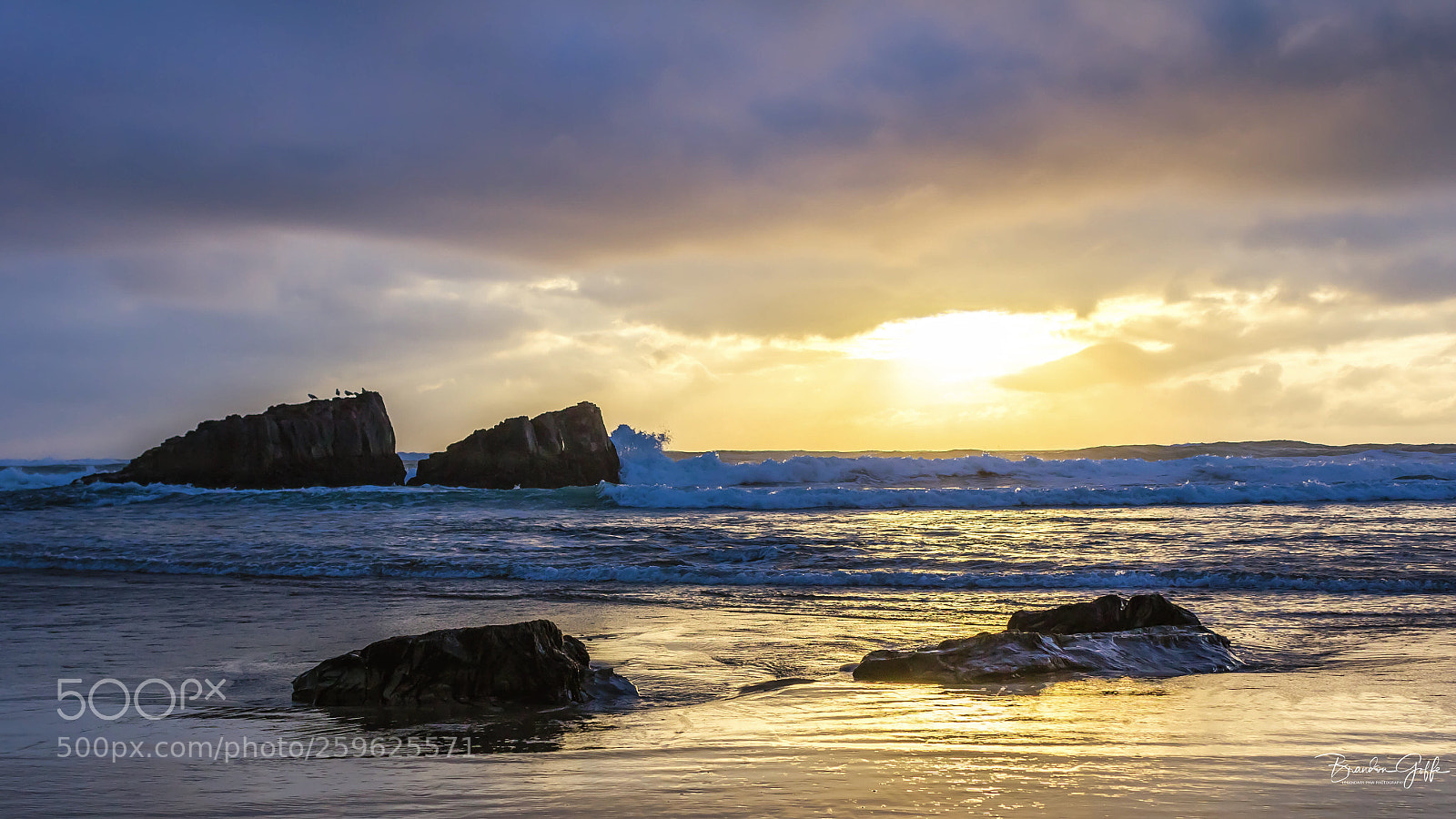 Canon EOS 1200D (EOS Rebel T5 / EOS Kiss X70 / EOS Hi) sample photo. Oregon coast sunset photography