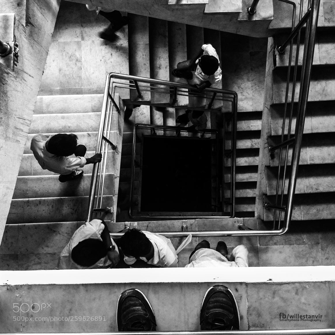 Apple iPhone 4 sample photo. Stair of memories! photography